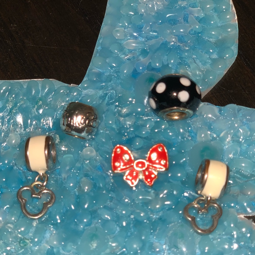 5 Disney slide charms